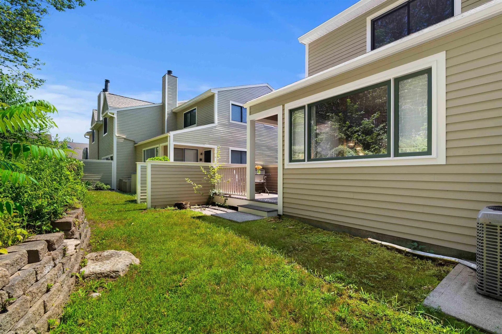 39 Spinnaker Way Portsmouth NH 03801-3371
