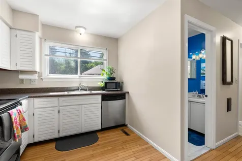 39 Spinnaker Way Portsmouth NH 03801-3371
