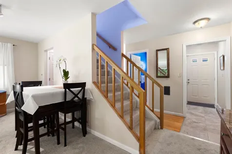 39 Spinnaker Way Portsmouth NH 03801-3371