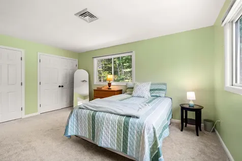 39 Spinnaker Way Portsmouth NH 03801-3371
