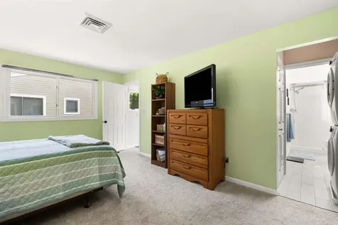39 Spinnaker Way Portsmouth NH 03801-3371
