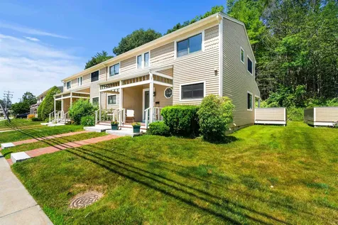 39 Spinnaker Way Portsmouth NH 03801-3371
