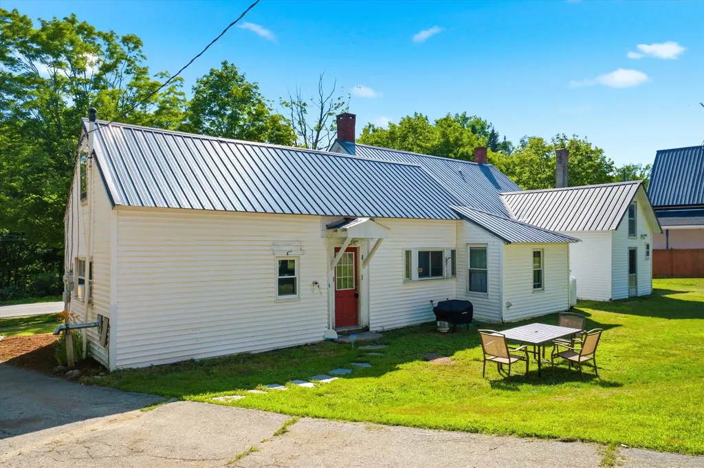131 Clinton Road Antrim NH 03440