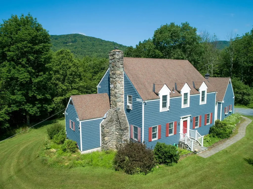 1039 Berwal Road Arlington VT 05262-9100