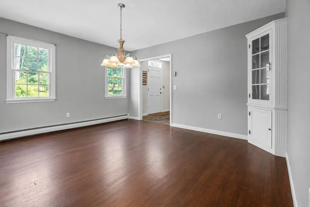 1039 Berwal Road Arlington VT 05262-9100