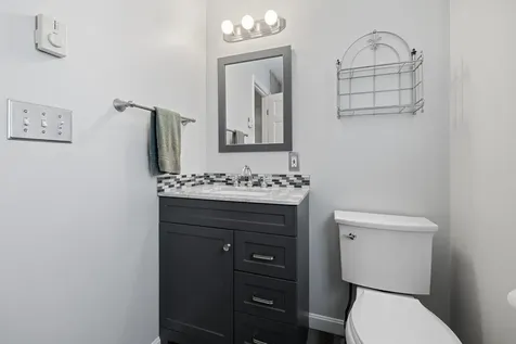 1039 Berwal Road Arlington VT 05262-9100