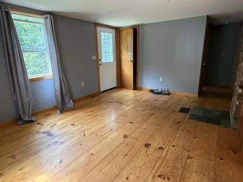 5274 South Road Corinth VT 05039