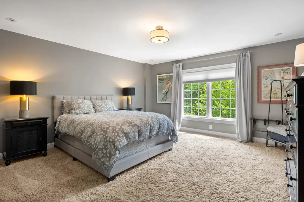 43 Newfane Road Bedford NH 03110