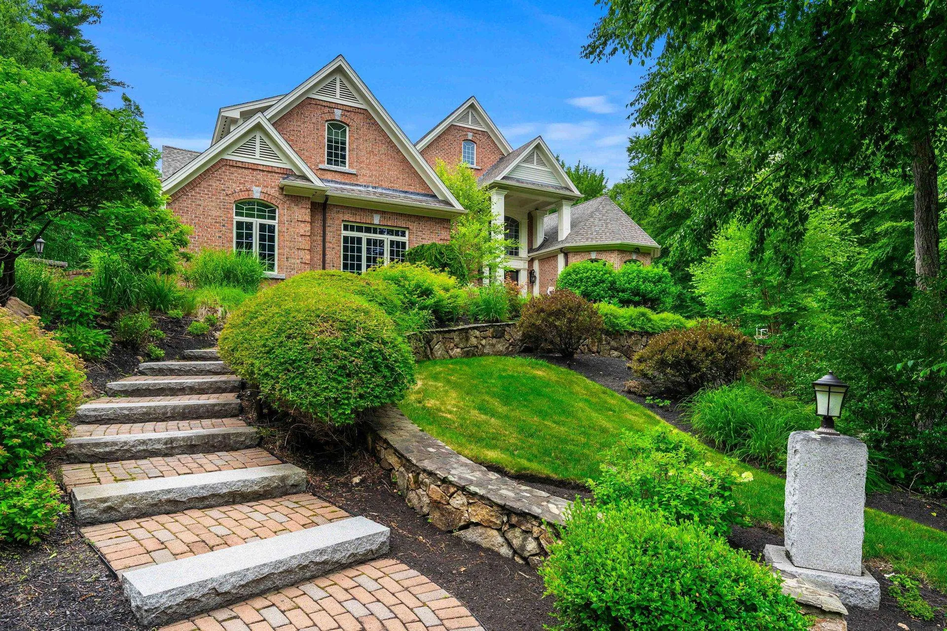 43 Newfane Road Bedford NH 03110
