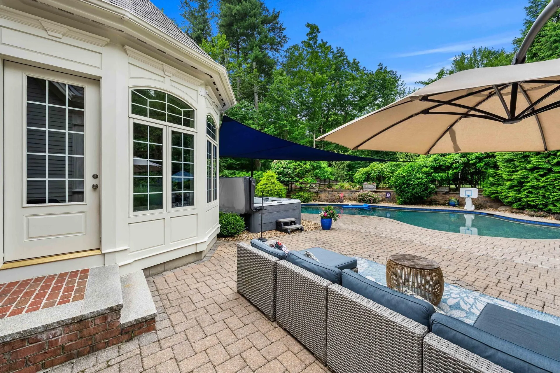 43 Newfane Road Bedford NH 03110