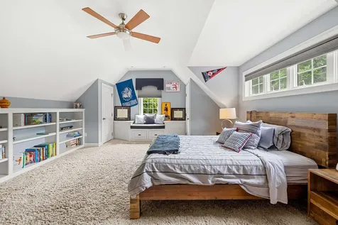 43 Newfane Road Bedford NH 03110
