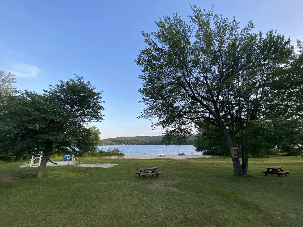 306 Coolidge Drive Washington NH 03280