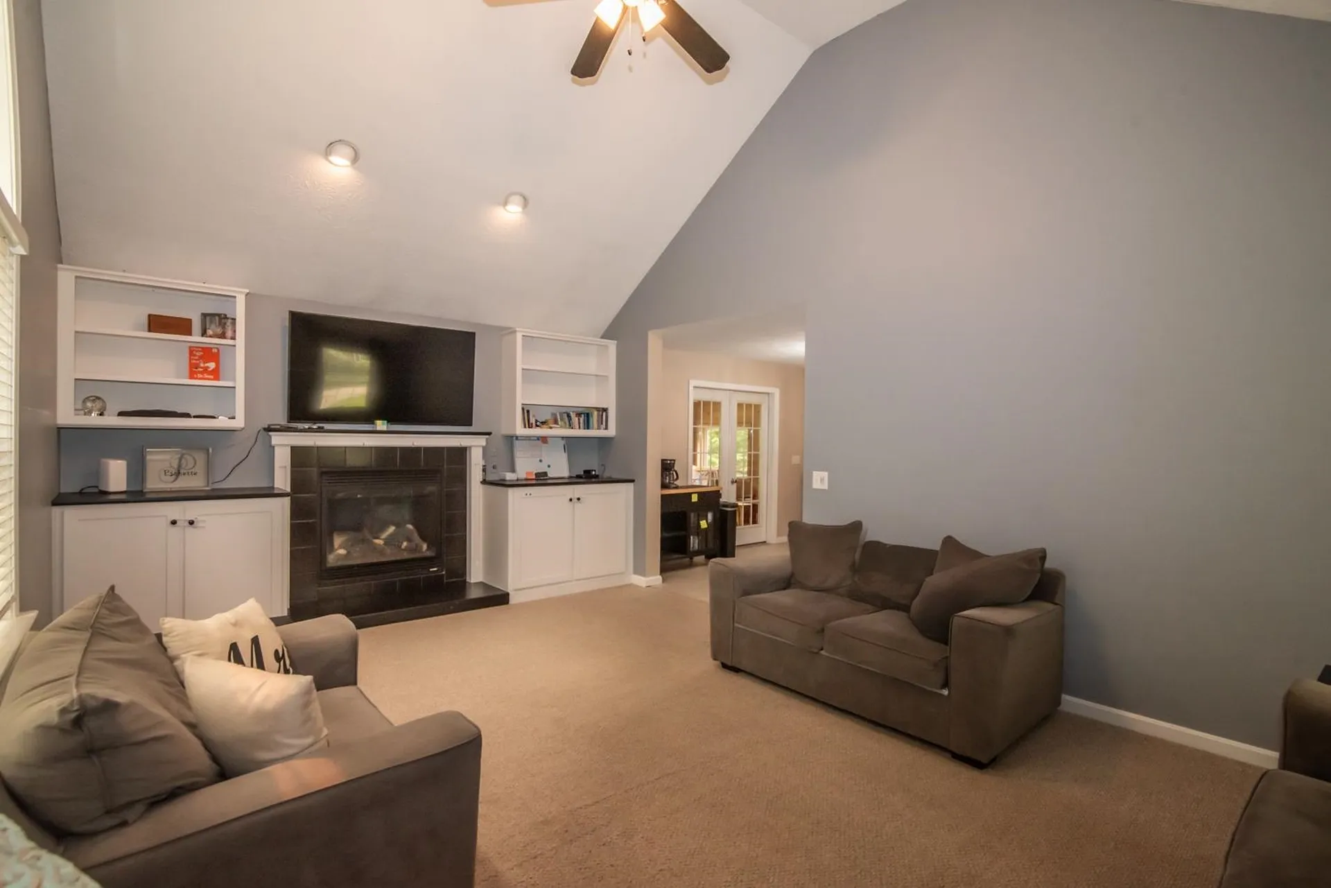 7 Dove Road Hooksett NH 03106