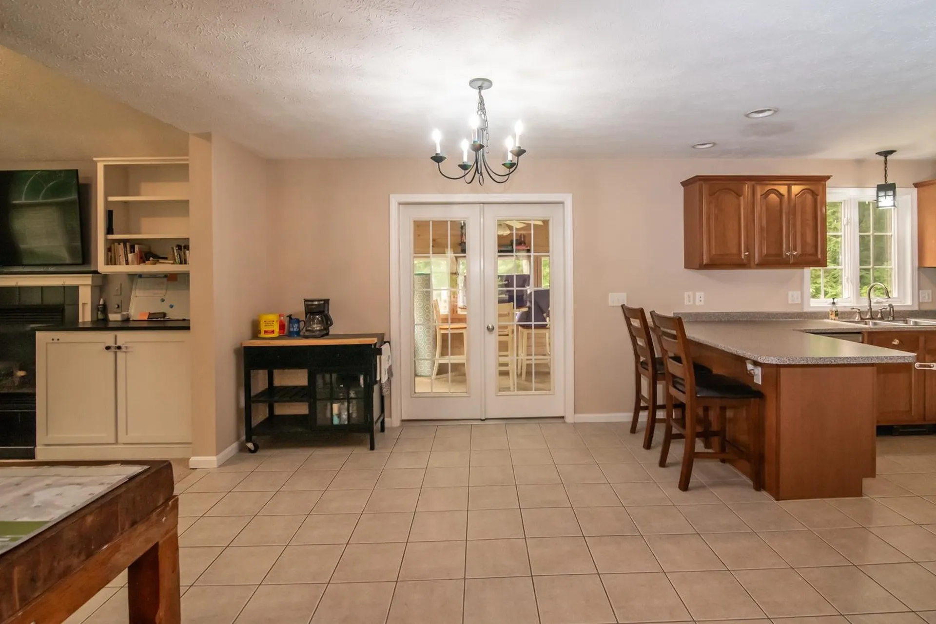 7 Dove Road Hooksett NH 03106