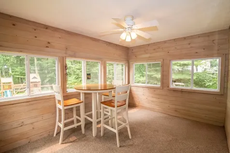 7 Dove Road Hooksett NH 03106