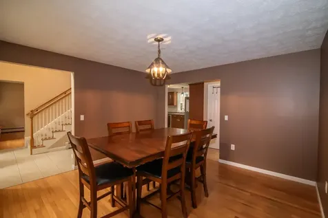 7 Dove Road Hooksett NH 03106