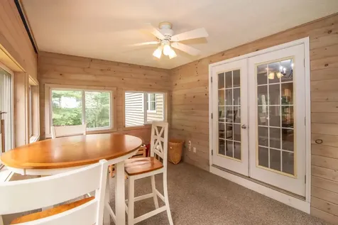 7 Dove Road Hooksett NH 03106