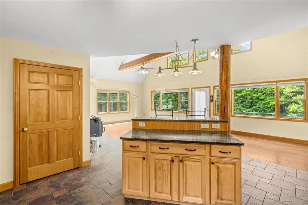 1996 Monroe Road Littleton NH 03561