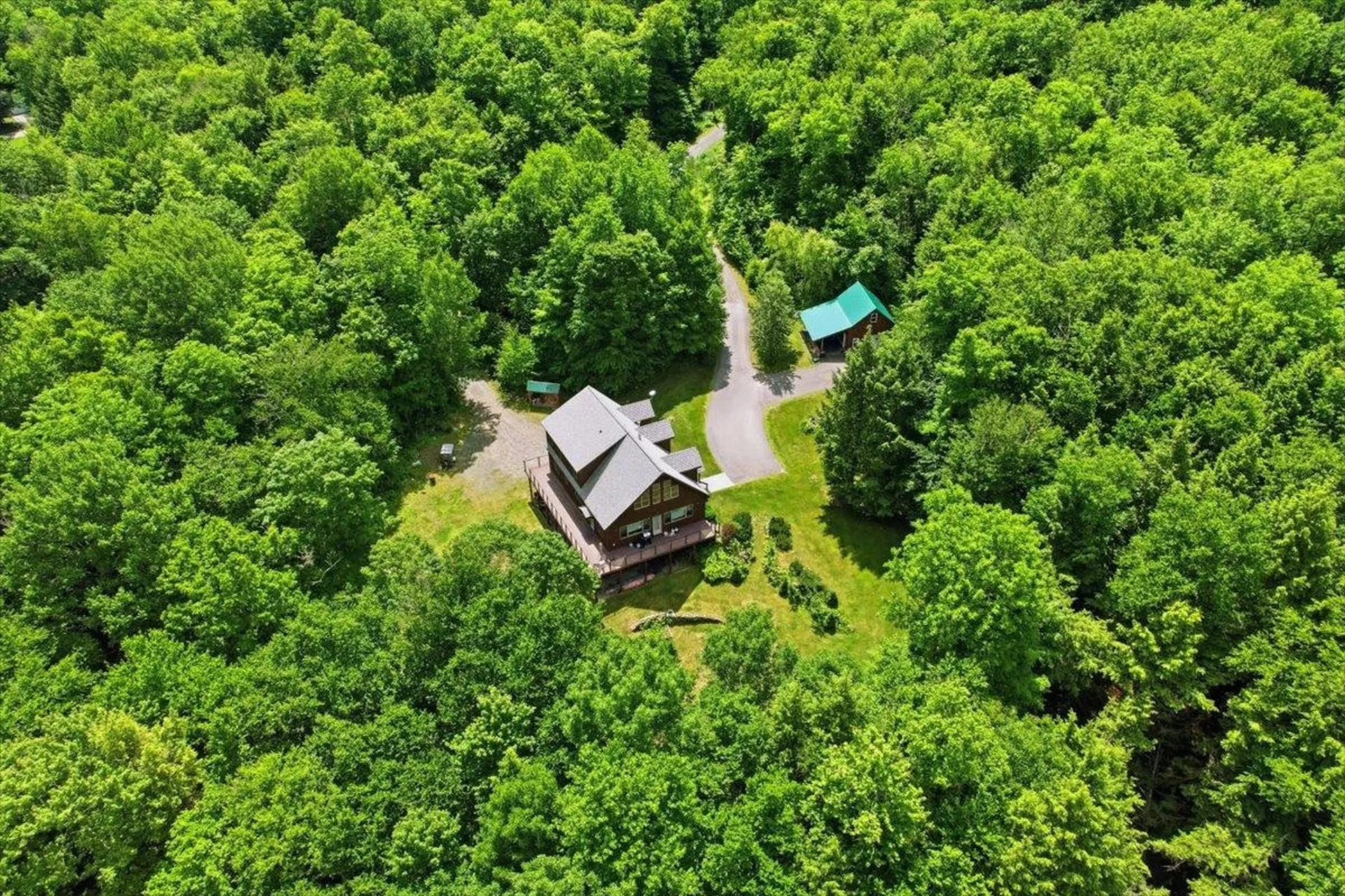1996 Monroe Road Littleton NH 03561