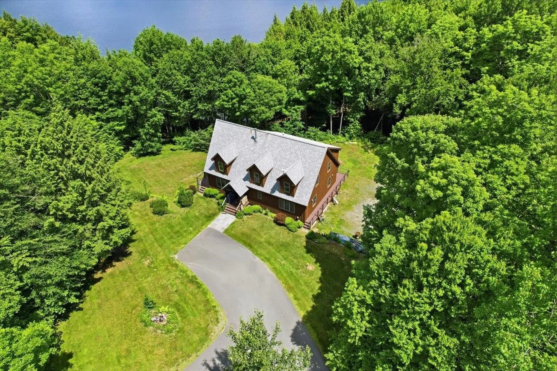 1996 Monroe Road Littleton NH 03561
