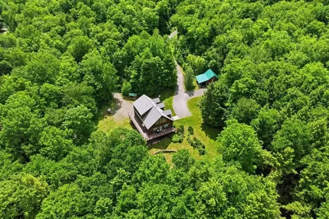 1996 Monroe Road Littleton NH 03561