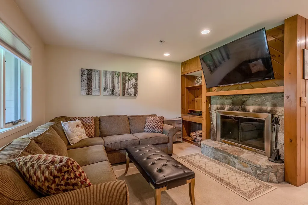 65 East Birch Road Stratton VT 05155