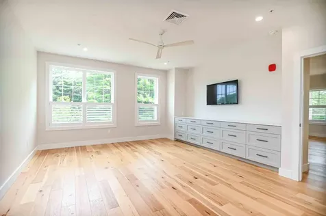 960 Sagamore Avenue Portsmouth NH 03801