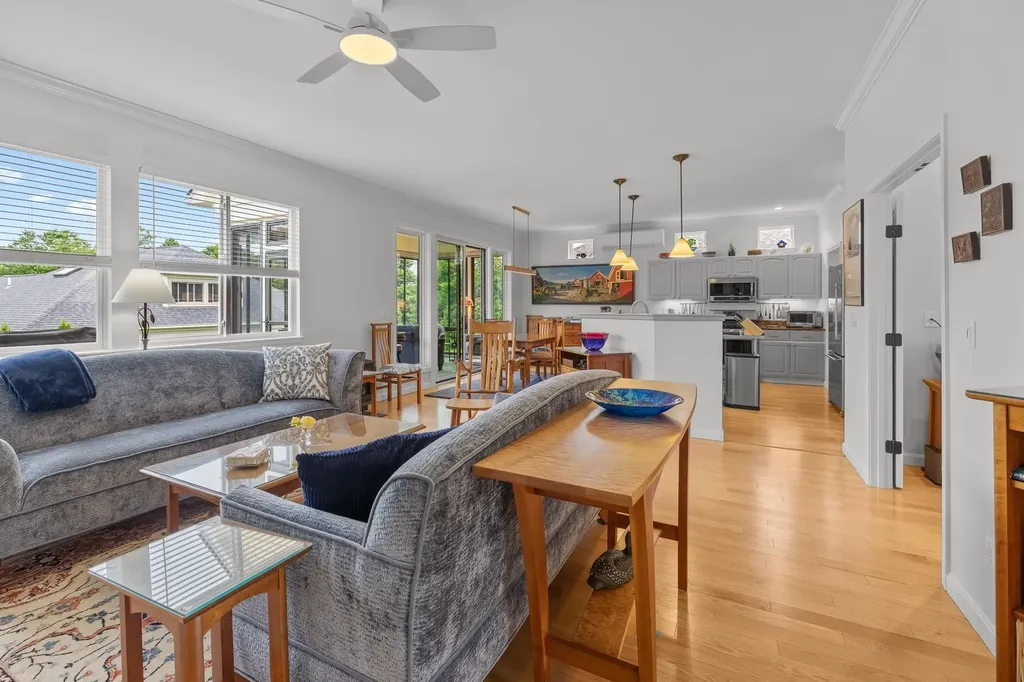 28 Fountain Way Lebanon NH 03784