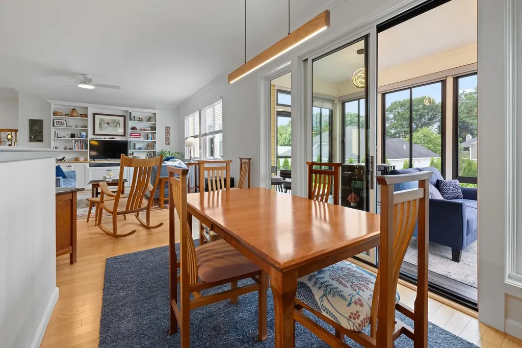 28 Fountain Way Lebanon NH 03784