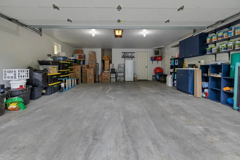 28 Fountain Way Lebanon NH 03784