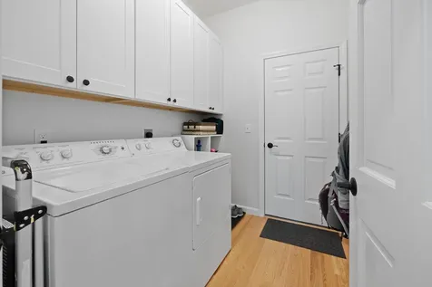 28 Fountain Way Lebanon NH 03784