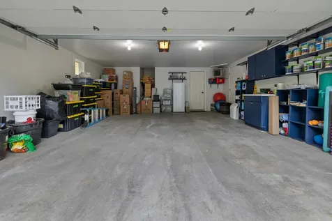 28 Fountain Way Lebanon NH 03784