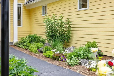 28 Fountain Way Lebanon NH 03784