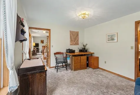 33 Colleen Drive Salem NH 03079