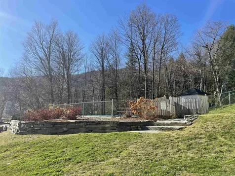 251 Mountainside Drive Warren VT 05674
