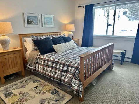 251 Mountainside Drive Warren VT 05674