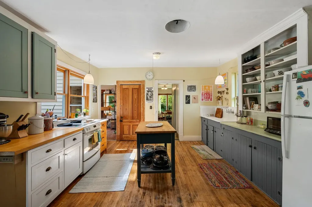 22 Slaughterhouse Road Northfield VT 05663