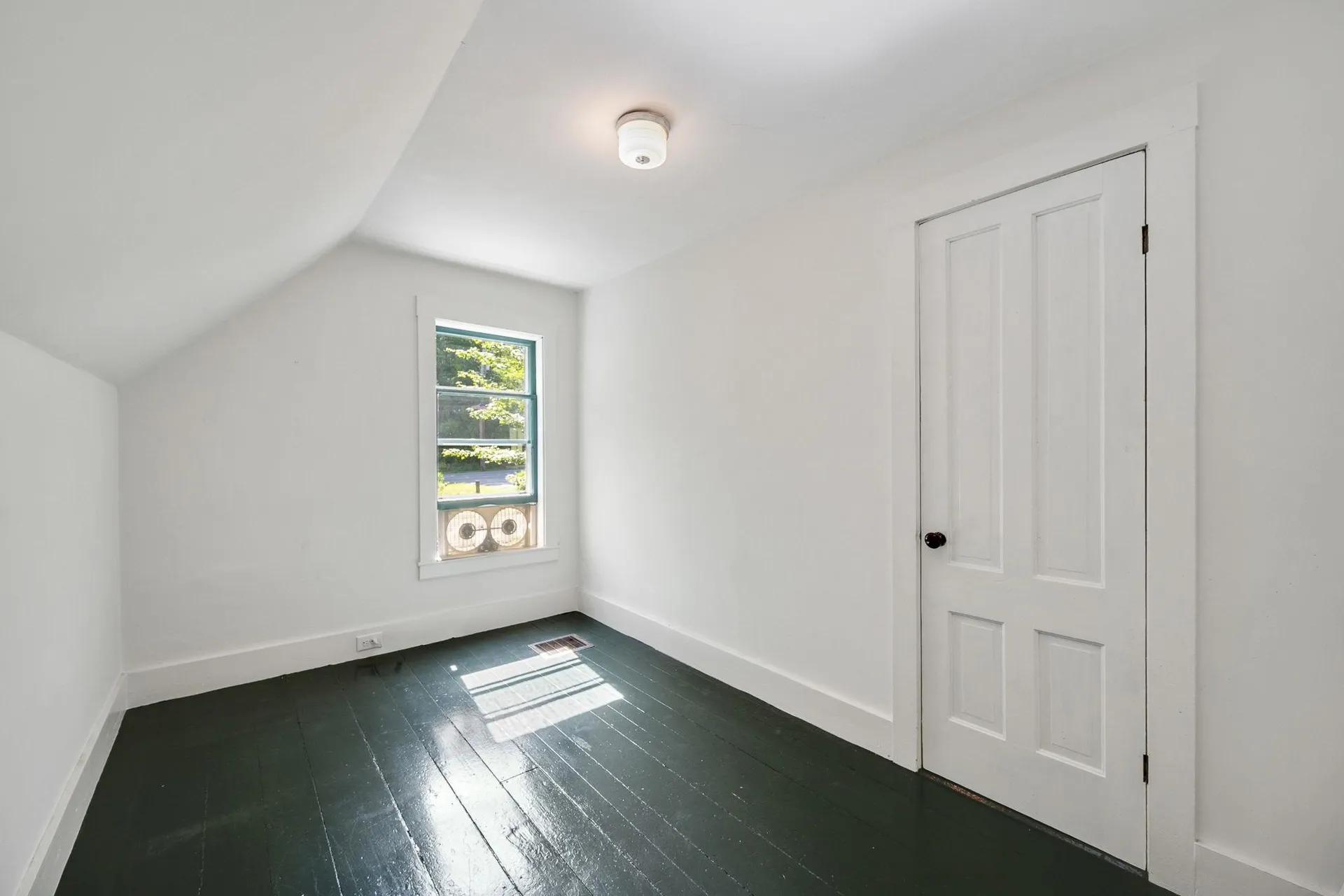 22 Slaughterhouse Road Northfield VT 05663