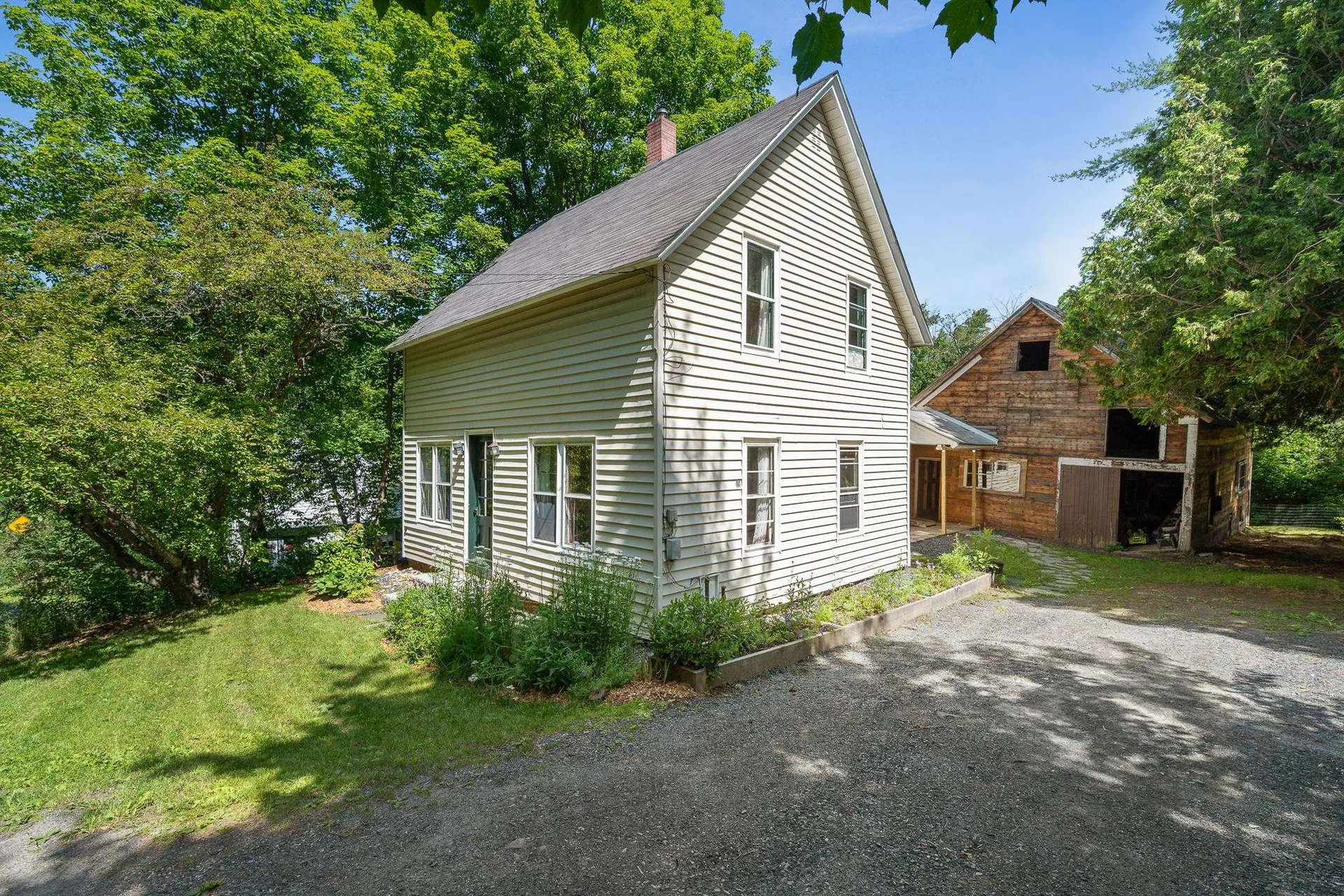 22 Slaughterhouse Road Northfield VT 05663