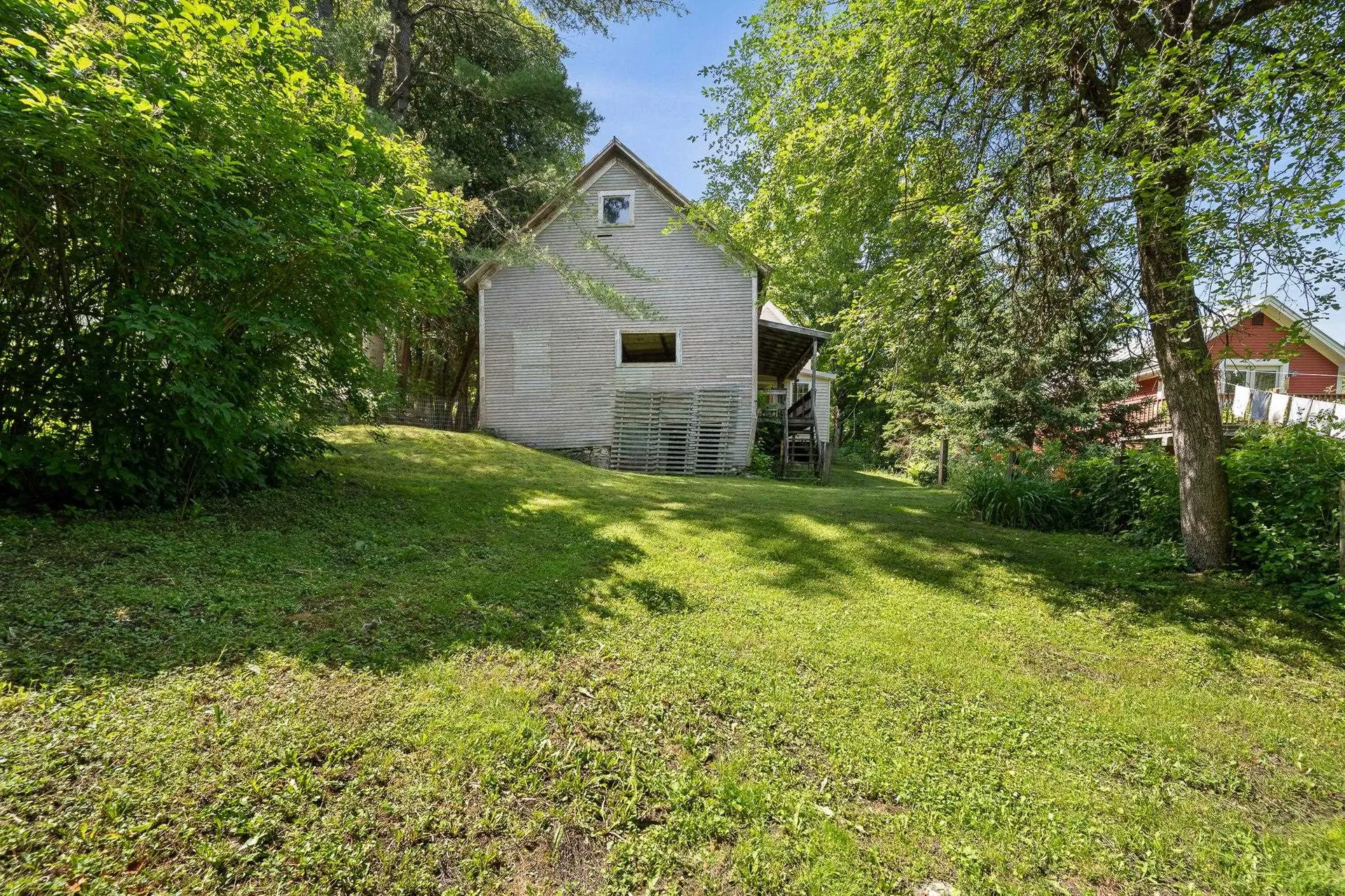 22 Slaughterhouse Road Northfield VT 05663