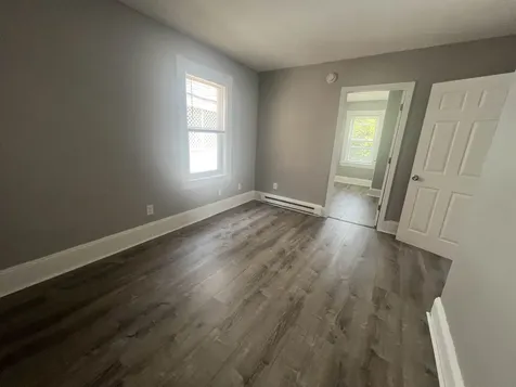76 Ledge Street Nashua NH 03060
