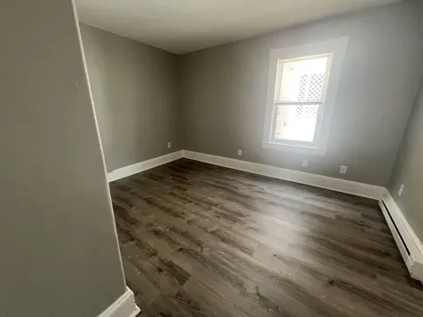76 Ledge Street Nashua NH 03060
