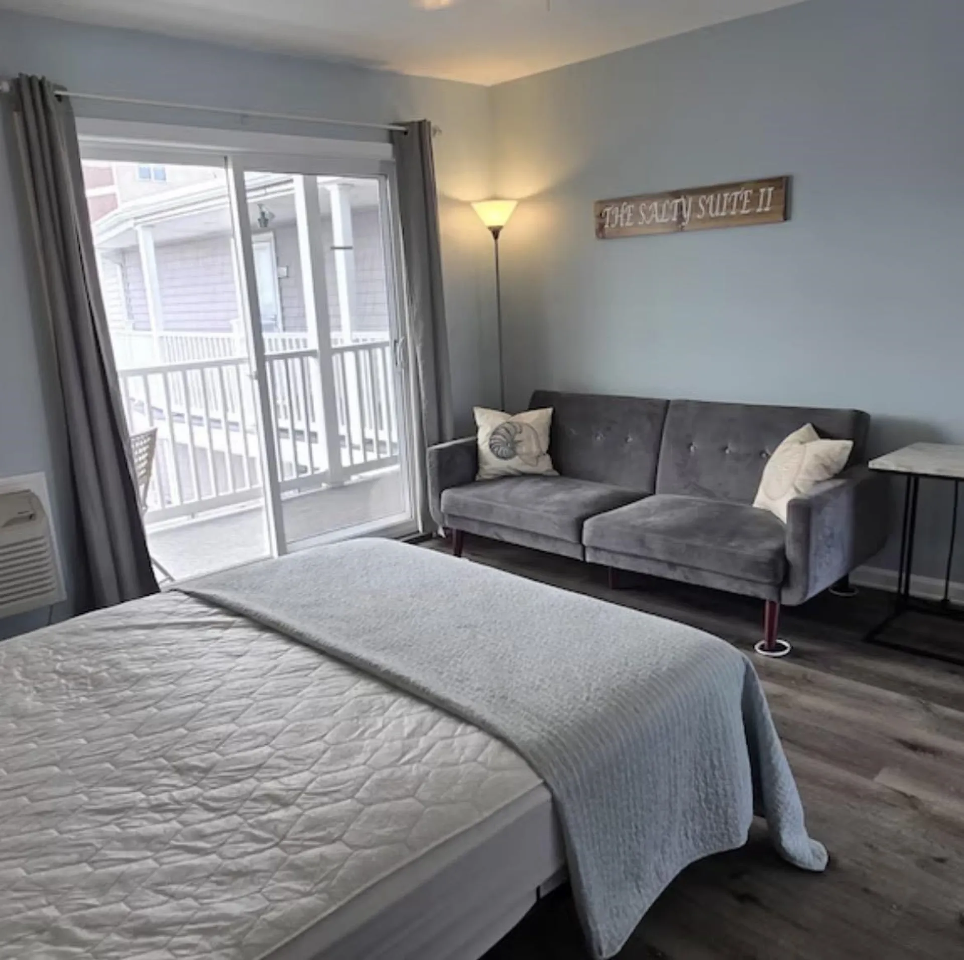 6 Ashworth Avenue Hampton NH 03842