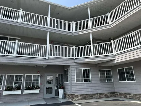 6 Ashworth Avenue Hampton NH 03842