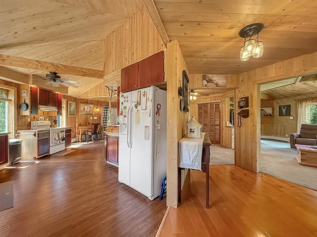 517 River Road Canaan VT 05902