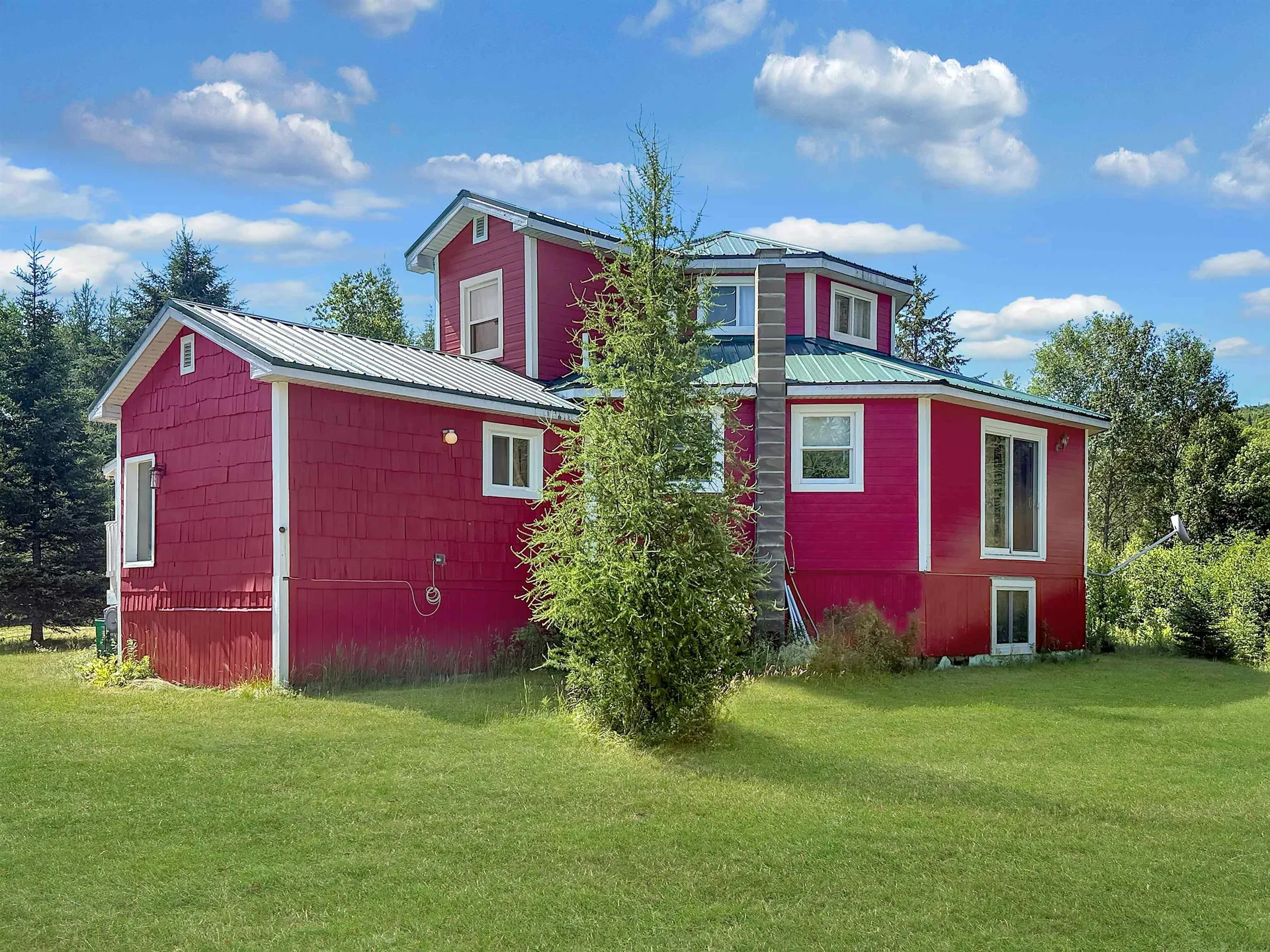517 River Road Canaan VT 05902