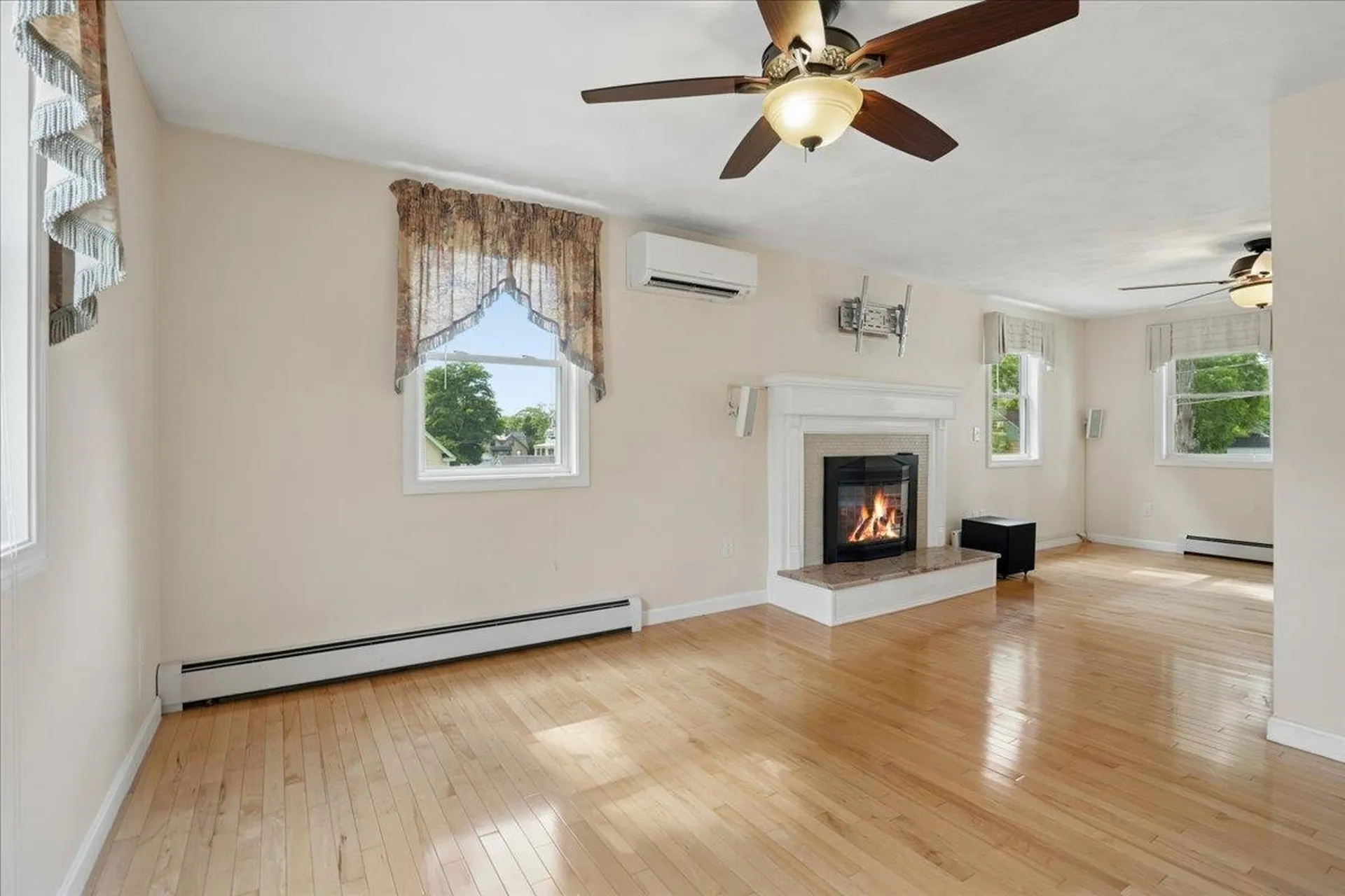 27 Lexington Avenue Manchester NH 03104