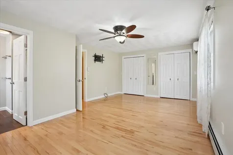 27 Lexington Avenue Manchester NH 03104