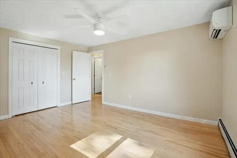 27 Lexington Avenue Manchester NH 03104