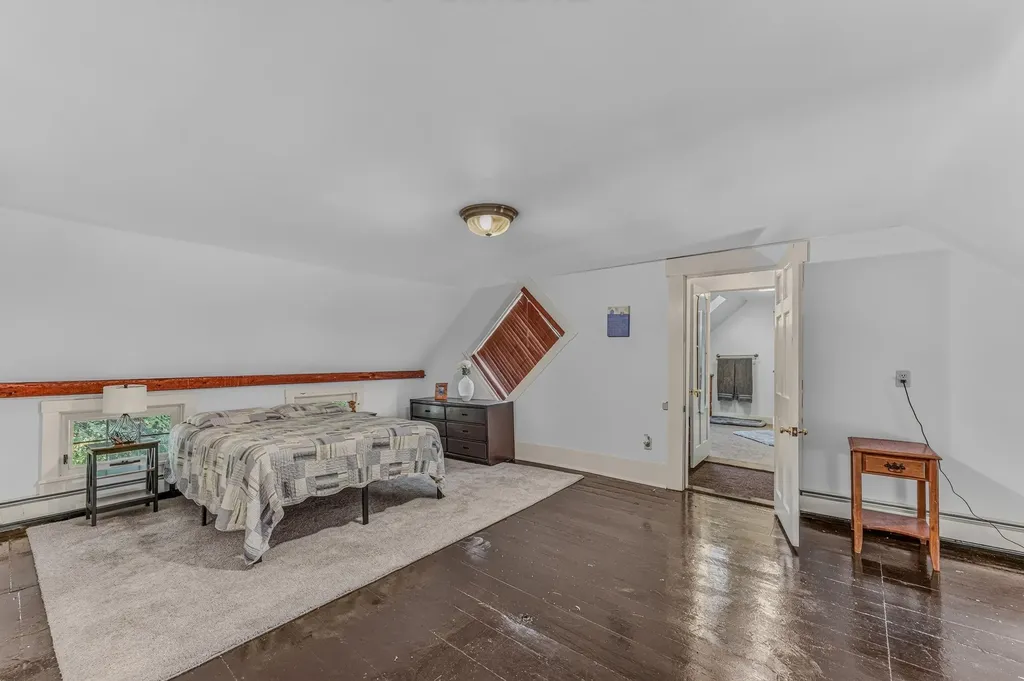 5294 Main S Street Newbury VT 05051